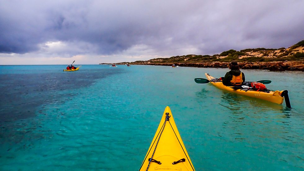 Sea Kayaking On The Ningaloo Reef Highlights Region X Unspoilt