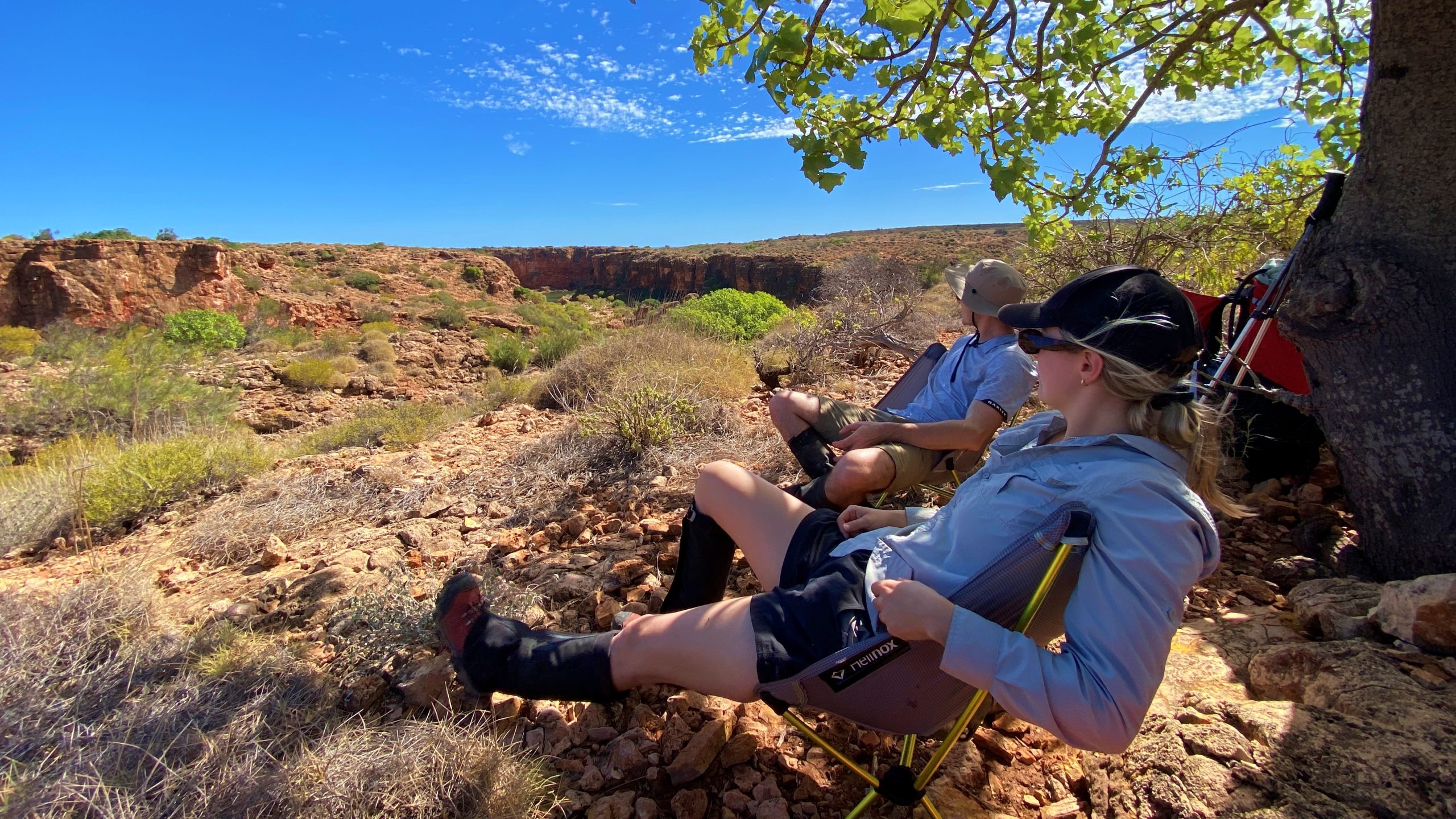 Lunch under the shade of a Cape Range Kurrajong